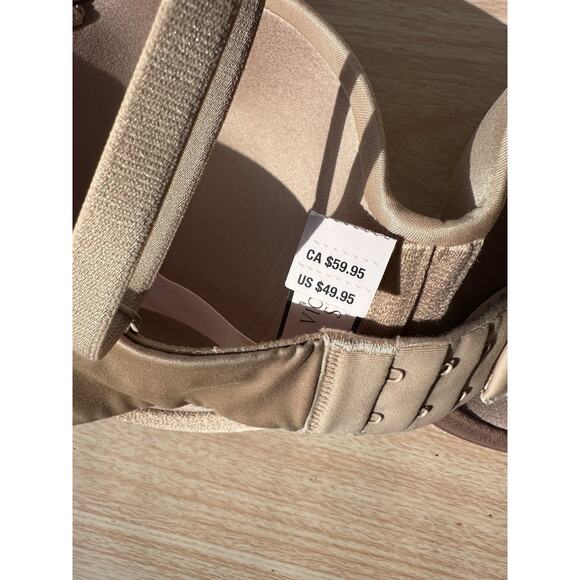 Victoria Secret Lined Strapless Bra 32 D Nude Tan Padded Underwire NWT - Picture 3 of 9